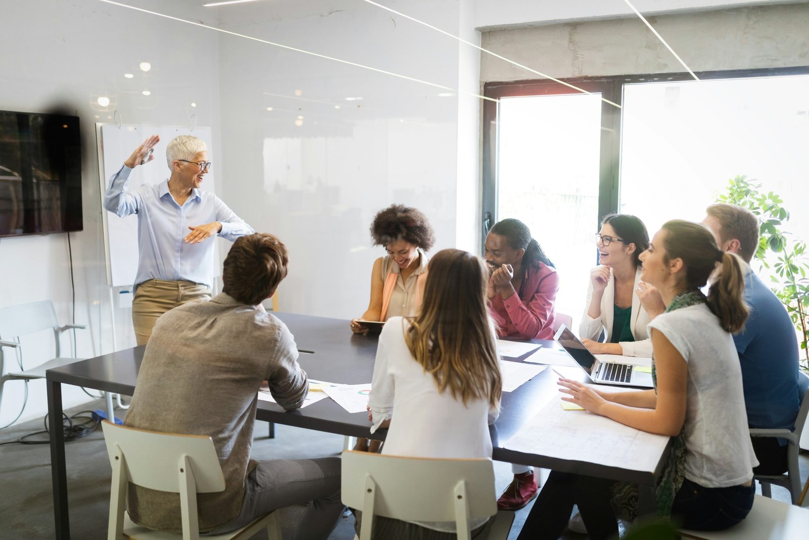 An Holistic Framework for Shared Design Leadership